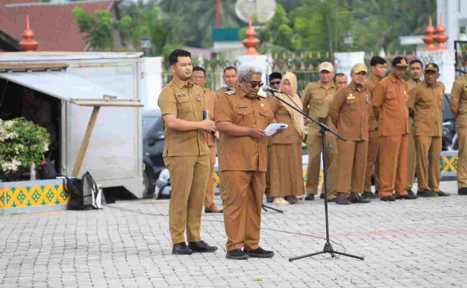 Pj Bupati Aceh Utara Ajak ASN dan Para Pejabat Fokus Empat Prioritas Pj Bupati Aceh Utara Ajak ASN dan Para Pejabat Fokus Empat Prioritas