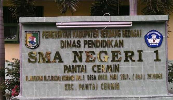 SMAN 1 Pantai Cermin Diduga Lakukan Pungutan Berkedok Sumbangan Pendidikan SMAN 1 Pantai Cermin Diduga Lakukan Pungutan Berkedok Sumbangan Pendidikan