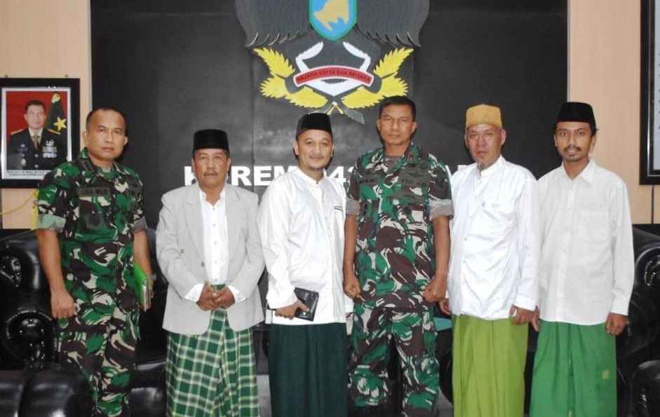 Danrem 043/Gatam Sambut Silaturahmi Pimpinan dan Pengurus Ponpes Kanza Al-Amin Danrem 043/Gatam Sambut Silaturahmi Pimpinan dan Pengurus Ponpes Kanza Al-Amin