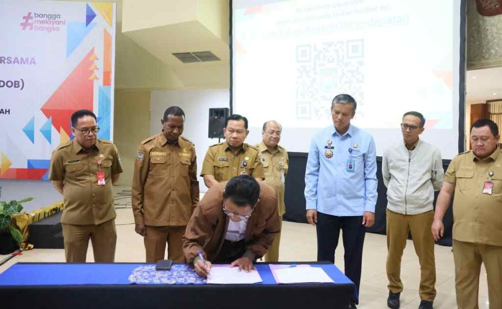 Kemendagri Gelar Rakor Bahas Dasar Hukum Pemungutan Pajak dan Retribusi DOB di Papua Kemendagri Gelar Rakor Bahas Dasar Hukum Pemungutan Pajak dan Retribusi DOB di Papua