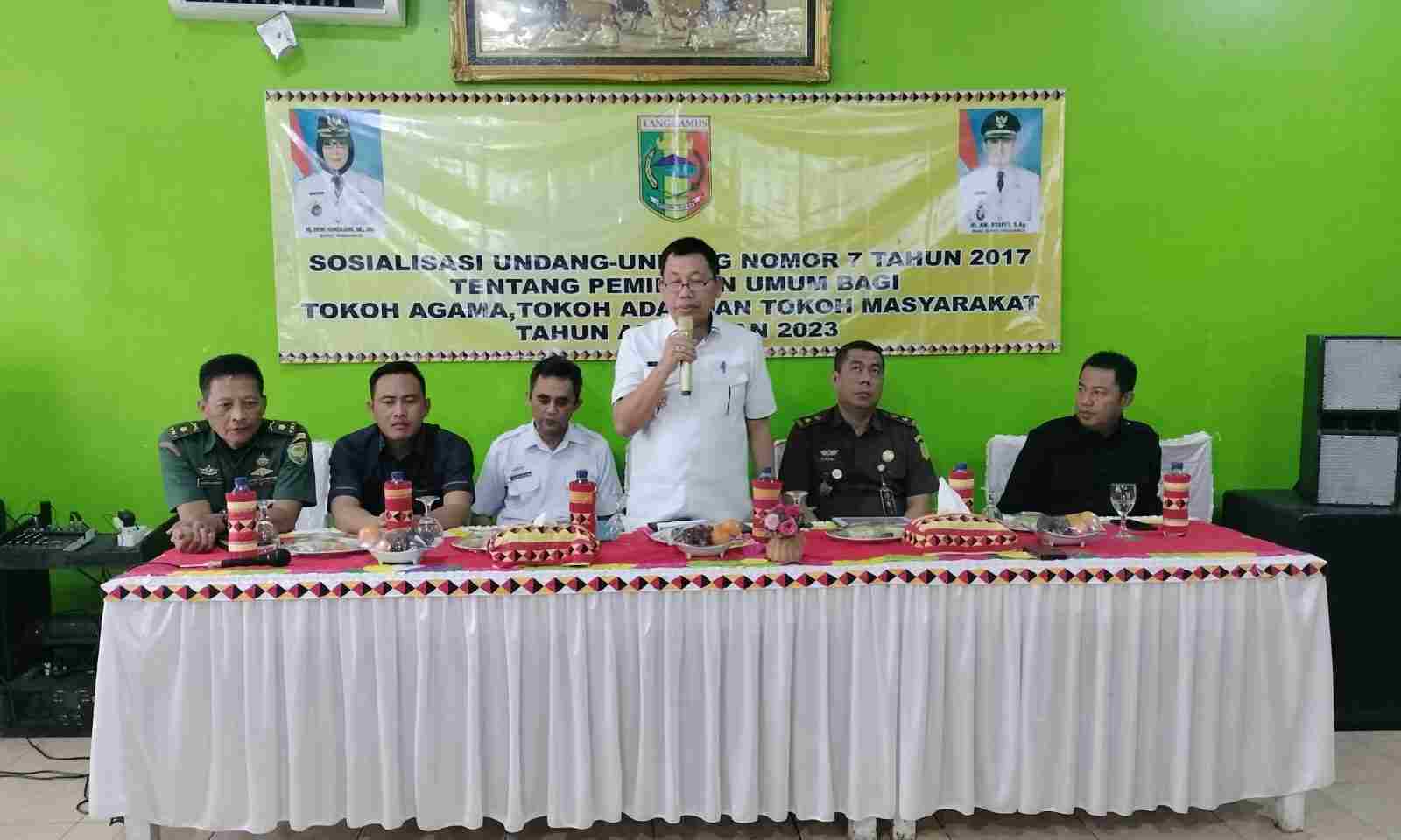 Kesbangpol Tanggamus Sosialisasikan Undang-Undang No 7 Th 2017 Tentang Pemilu Kesbangpol Tanggamus Sosialisasikan Undang-Undang No 7 Th 2017 Tentang Pemilu