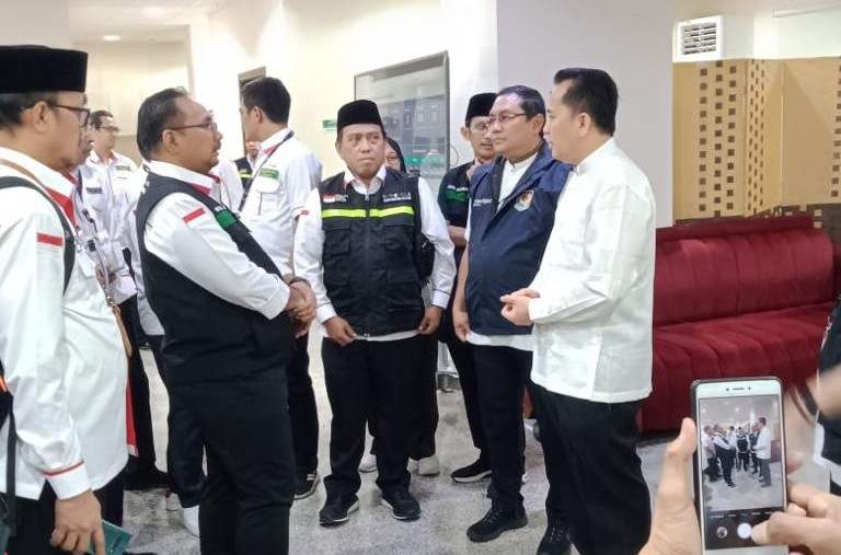 Kemendagri dan Kemenag Gelar Rakor Penyelenggaraan Haji dan Umroh di Mekkah Kemendagri dan Kemenag Gelar Rakor Penyelenggaraan Haji dan Umroh di Mekkah