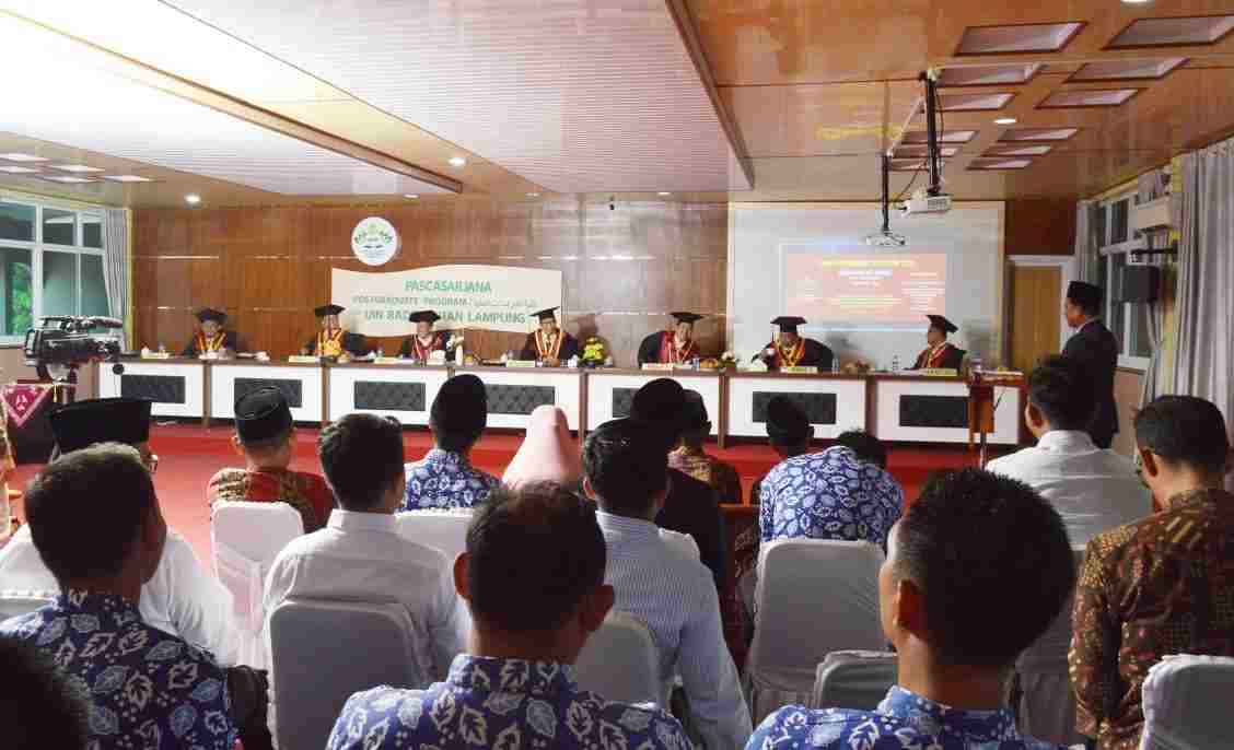 Muhammad Idris, Anak Tukang Kerupuk Dari Pringsewu Raih Gelar Doktor Muhammad Idris, Anak Tukang Kerupuk Dari Pringsewu Raih Gelar Doktor