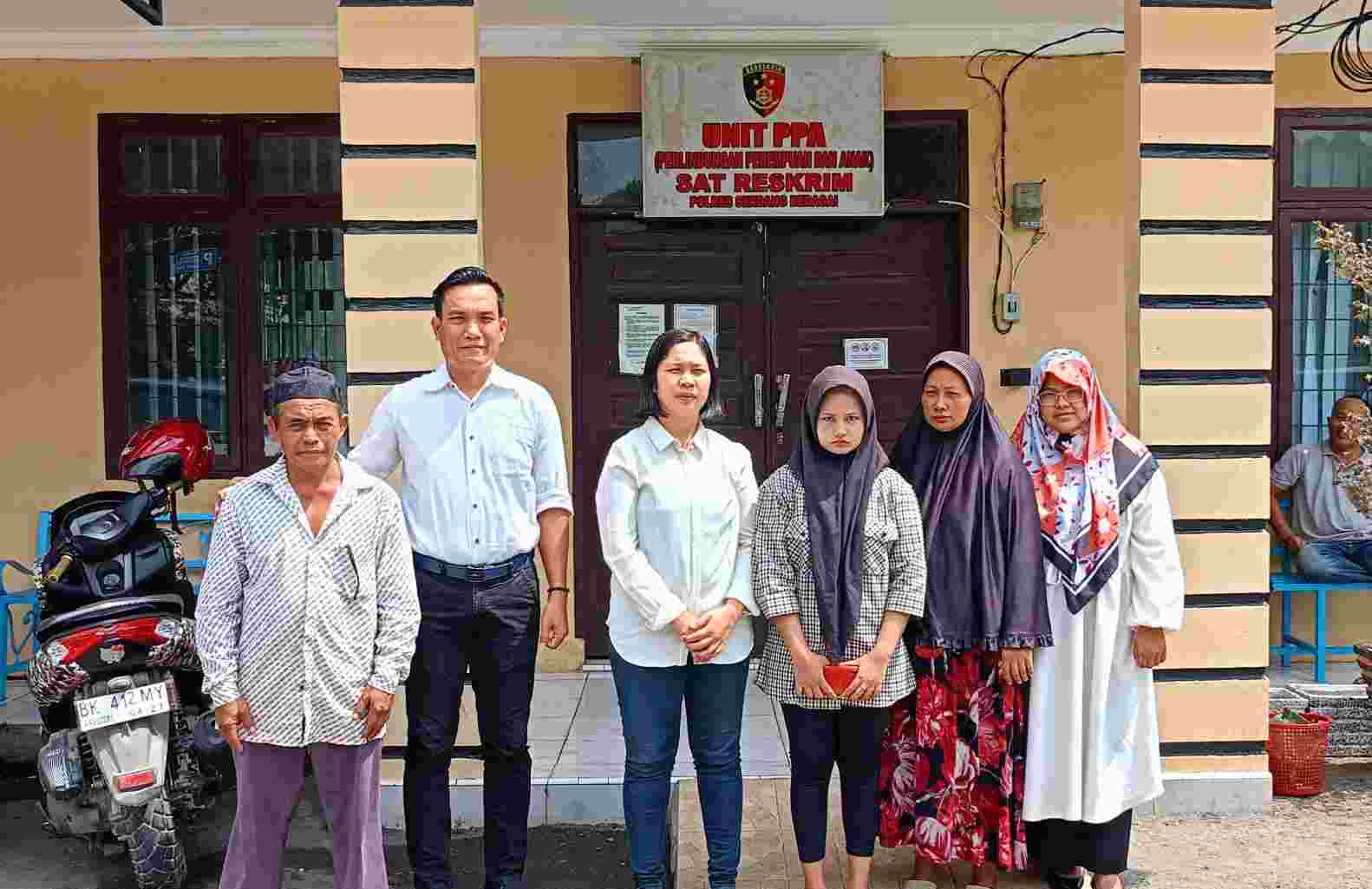 Terimakasih Polres Sergai dan Media, 16 Hari Menghilang Gadis Manis Ditemukan di Batu Bara Terimakasih Polres Sergai dan Media, 16 Hari Menghilang Gadis Manis Ditemukan di Batu Bara