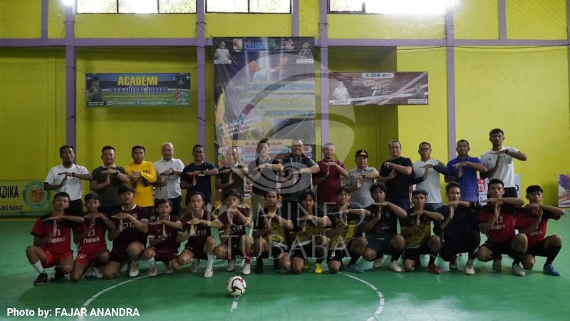 Drs. M. Firsada Hadiri Turnamen Jaya Fusal Cup II Drs. M. Firsada Hadiri Turnamen Jaya Fusal Cup II