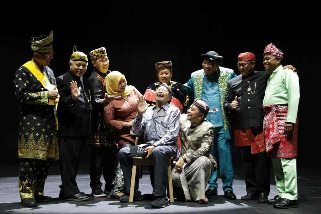 Anugerah Kebudayaan PWI Ditengah Pesta Demokrasi 2024 Anugerah Kebudayaan PWI Ditengah Pesta Demokrasi 2024