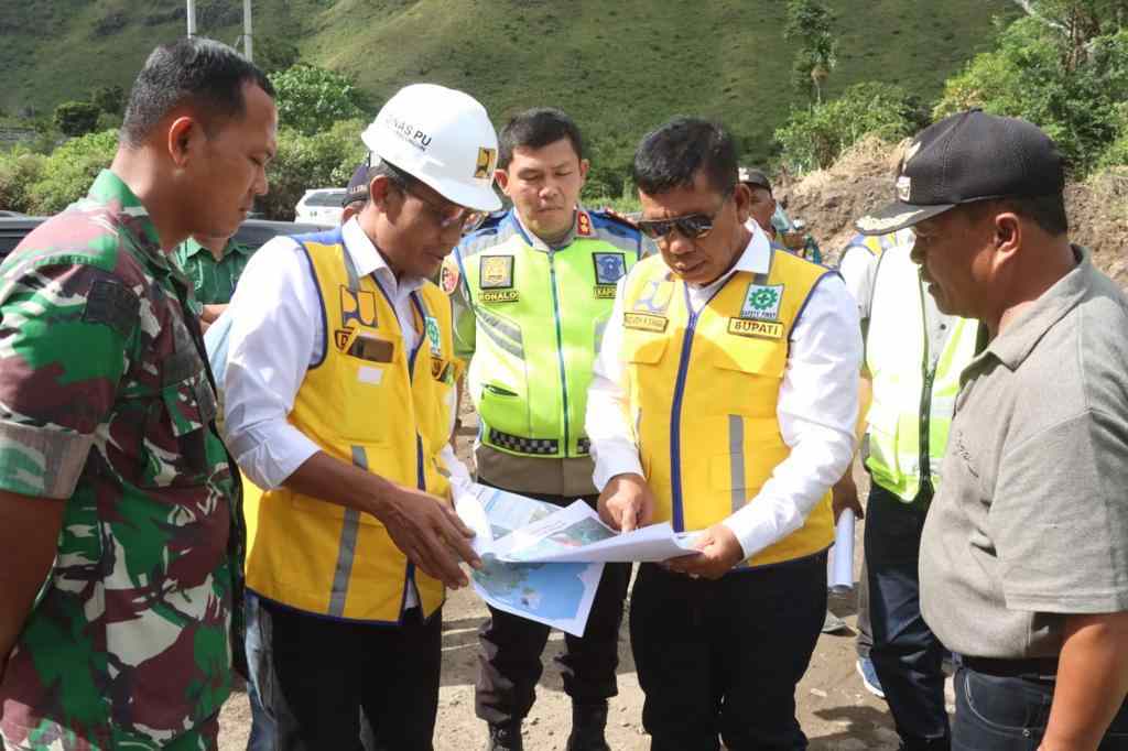 Kapolres Bersama Forkopimda Lakukan Pengecekan Proyek Prioritas Percepatan Pembangunan Jalan Kapolres Bersama Forkopimda Lakukan Pengecekan Proyek Prioritas Percepatan Pembangunan Jalan