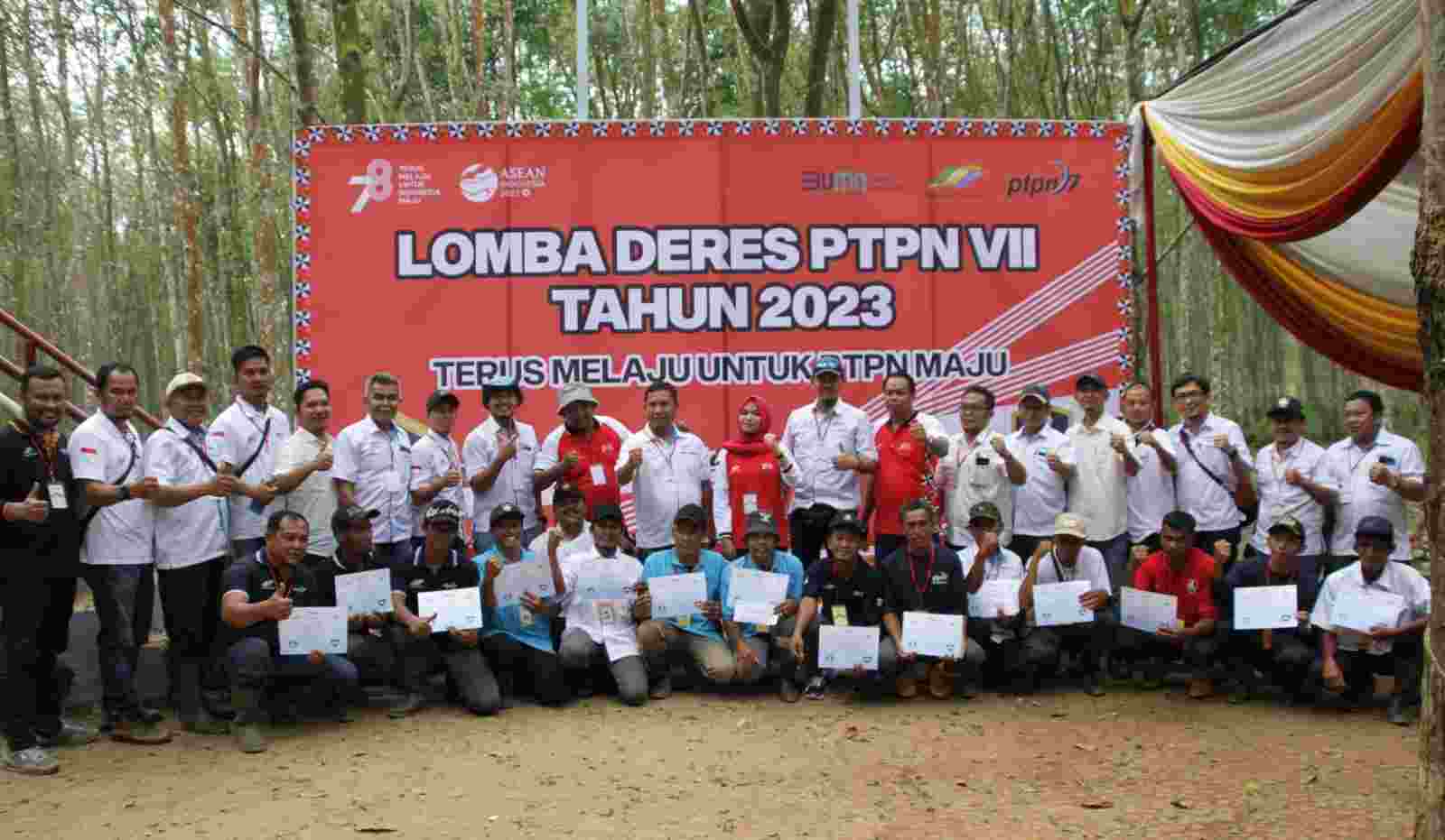 Karet PTPN VII Mulai Pulih Karet PTPN VII Mulai Pulih