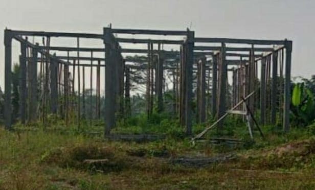 Pembangunann GSG Pekon Kota Jawa Mangkrak, Alianto Baru Mengembalikan Uang 20 Juta Pembangunann GSG Pekon Kota Jawa Mangkrak, Alianto Baru Mengembalikan Uang 20 Juta