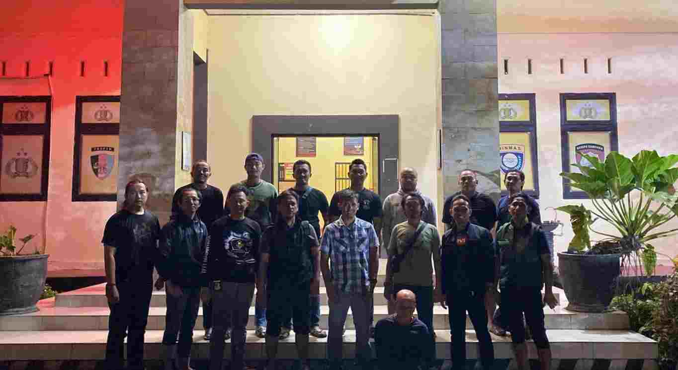 Tekab 308 Presisi Polres Tanggamus Tangkap Buronan Polda Sumsel Tekab 308 Presisi Polres Tanggamus Tangkap Buronan Polda Sumsel