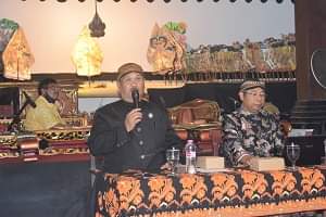 Sobokartti Taja Sarasehan Seni Budaya “Membedah Anatomi Pedalangan” Sobokartti Taja Sarasehan Seni Budaya “Membedah Anatomi Pedalangan”