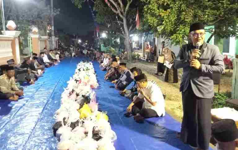 Sambut Tahun Baru Muharam 1445 H, Warga Desa Bagelen Menggelar Gerebek Suro Sambut Tahun Baru Muharam 1445 H, Warga Desa Bagelen Menggelar Gerebek Suro