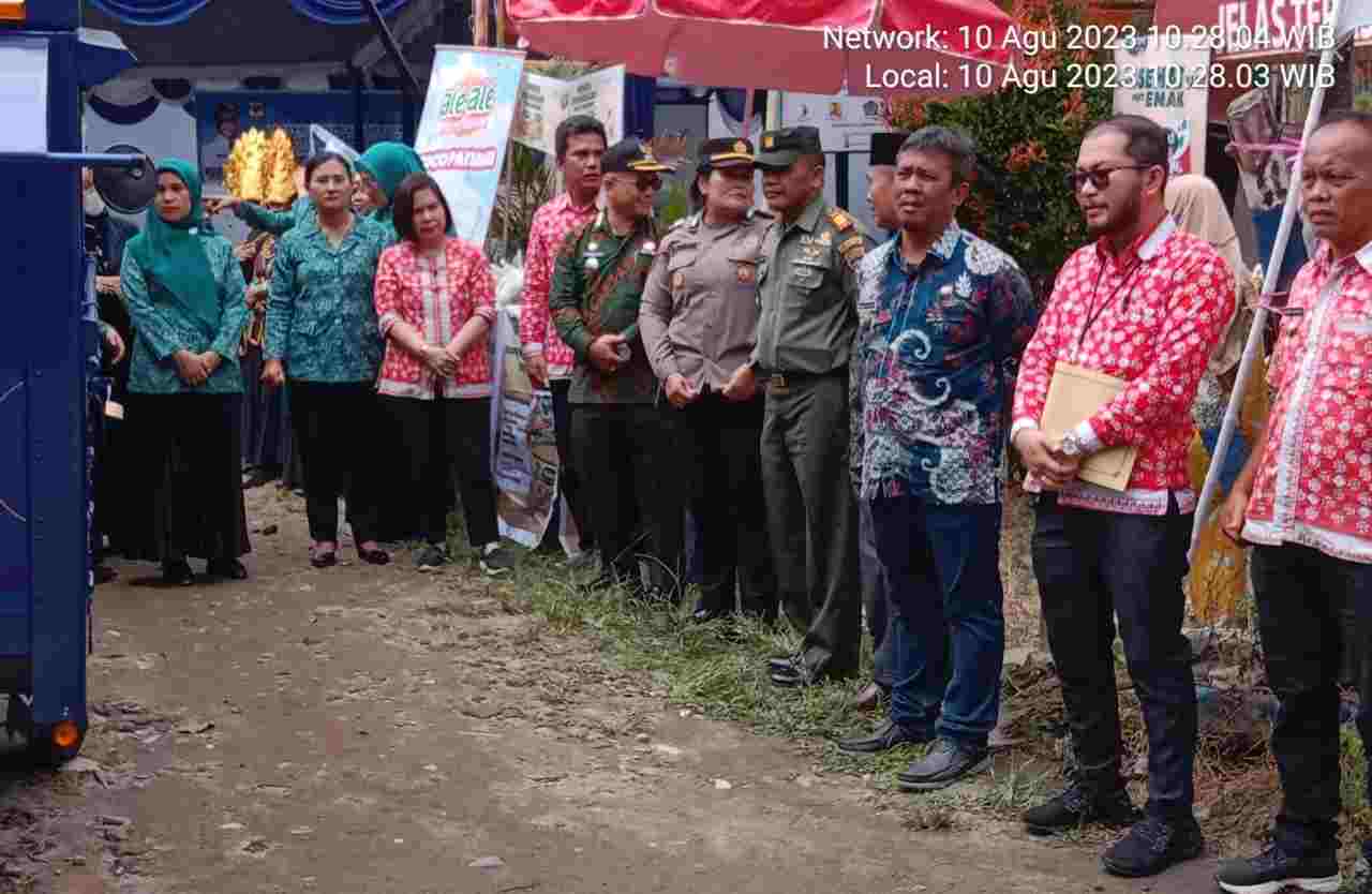 Tim Evaluasi Lomba UP2K – PKK Provinsi Sumatera Utara Kunjungi Kantor Kelurahan Baru Tim Evaluasi Lomba UP2K – PKK Provinsi Sumatera Utara Kunjungi Kantor Kelurahan Baru
