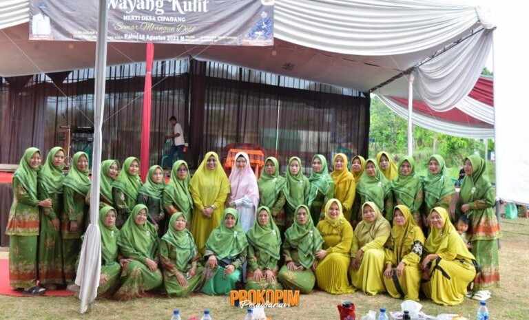 Ketua HMT Nanda Indira Hadiri Peringatan Tahun Baru Islam 1445 H dan HUT Desa Cipadang Ke-97 Ketua HMT Nanda Indira Hadiri Peringatan Tahun Baru Islam 1445 H dan HUT Desa Cipadang Ke-97