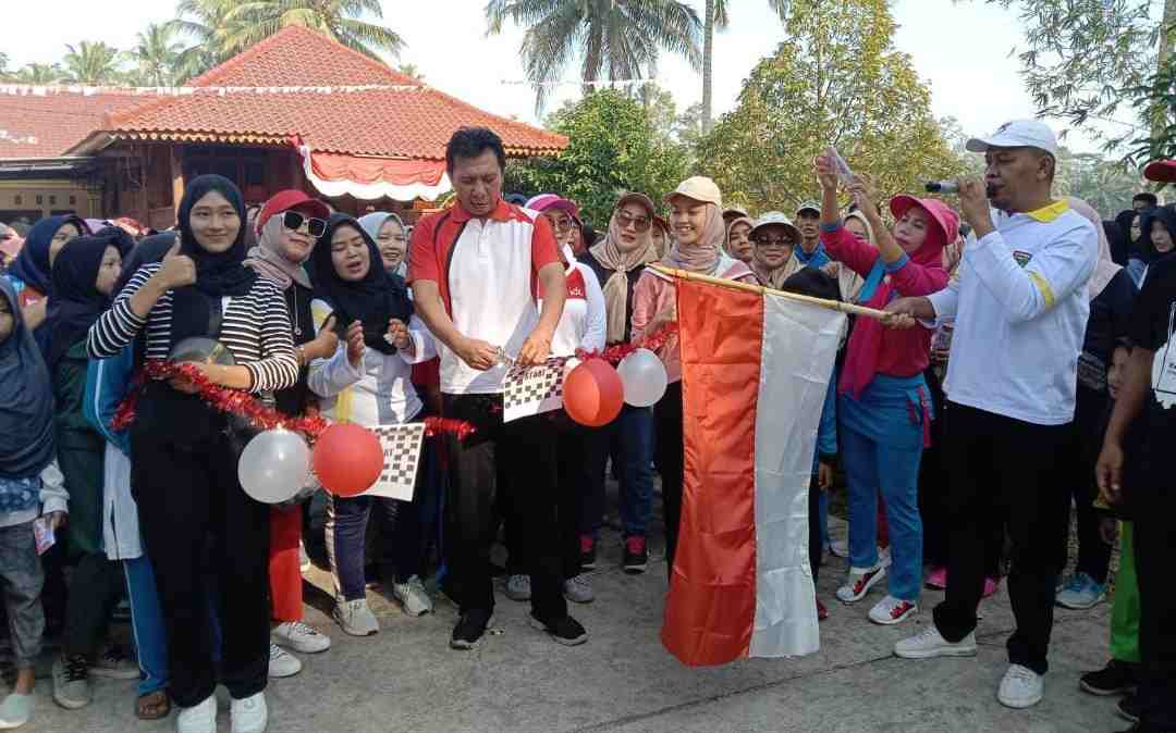Meriahkan Semarak 17 Agustus, Pemdes Tanjung Agung Bersama Pemuda Adakan Jalan Sehat Meriahkan Semarak 17 Agustus, Pemdes Tanjung Agung Bersama Pemuda Adakan Jalan Sehat