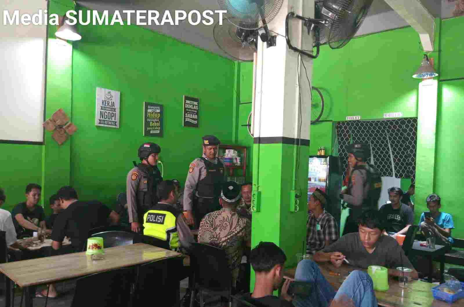 Giat Patroli Personil Sat Samapta Polres Aceh Tamiang Dibeberapa Titik Giat Patroli Personil Sat Samapta Polres Aceh Tamiang Dibeberapa Titik