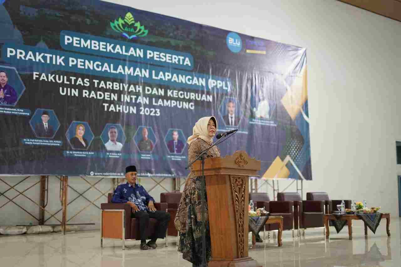 Pembekalan PPL, Dekan FTK: Mahasiswa Harus Punya Kompetensi Pembekalan PPL, Dekan FTK: Mahasiswa Harus Punya Kompetensi