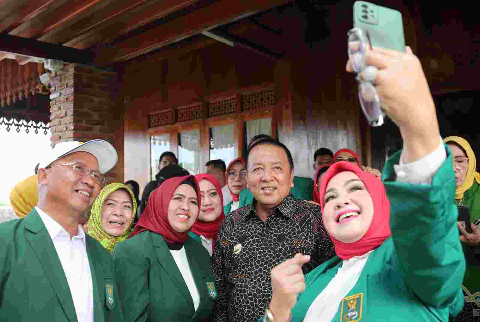 HUT RI ke-78 dan HUT TP Sriwijaya ke-55, Gubernur Arinal Hadiri Silaturahmi TP Sriwijaya HUT RI ke-78 dan HUT TP Sriwijaya ke-55, Gubernur Arinal Hadiri Silaturahmi TP Sriwijaya