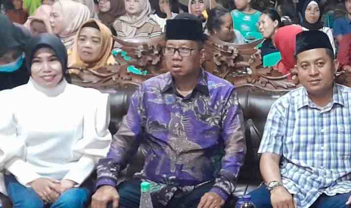 Didepan Ratusan Warga, Azwar Yacub Ajak Coblos Alzier Dianis Thabrabranie Menuju Senayan Didepan Ratusan Warga, Azwar Yacub Ajak Coblos Alzier Dianis Thabrabranie Menuju Senayan