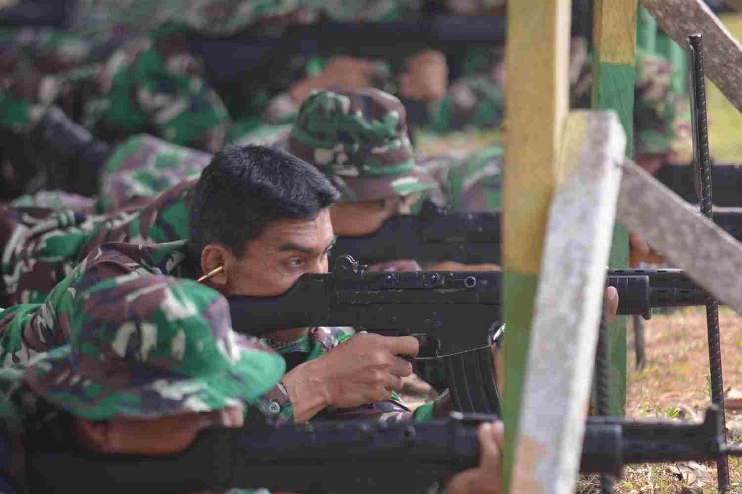 Prajurit Korem 043/Gatam Laksanakan Latbak Jatri TW III Tahun 2023 Prajurit Korem 043/Gatam Laksanakan Latbak Jatri TW III Tahun 2023