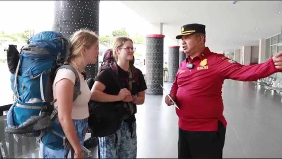 Ditpamovit Polda Sumut Jaga Keamanan Destinasi Super Prioritas Danau Toba Ditpamovit Polda Sumut Jaga Keamanan Destinasi Super Prioritas Danau Toba