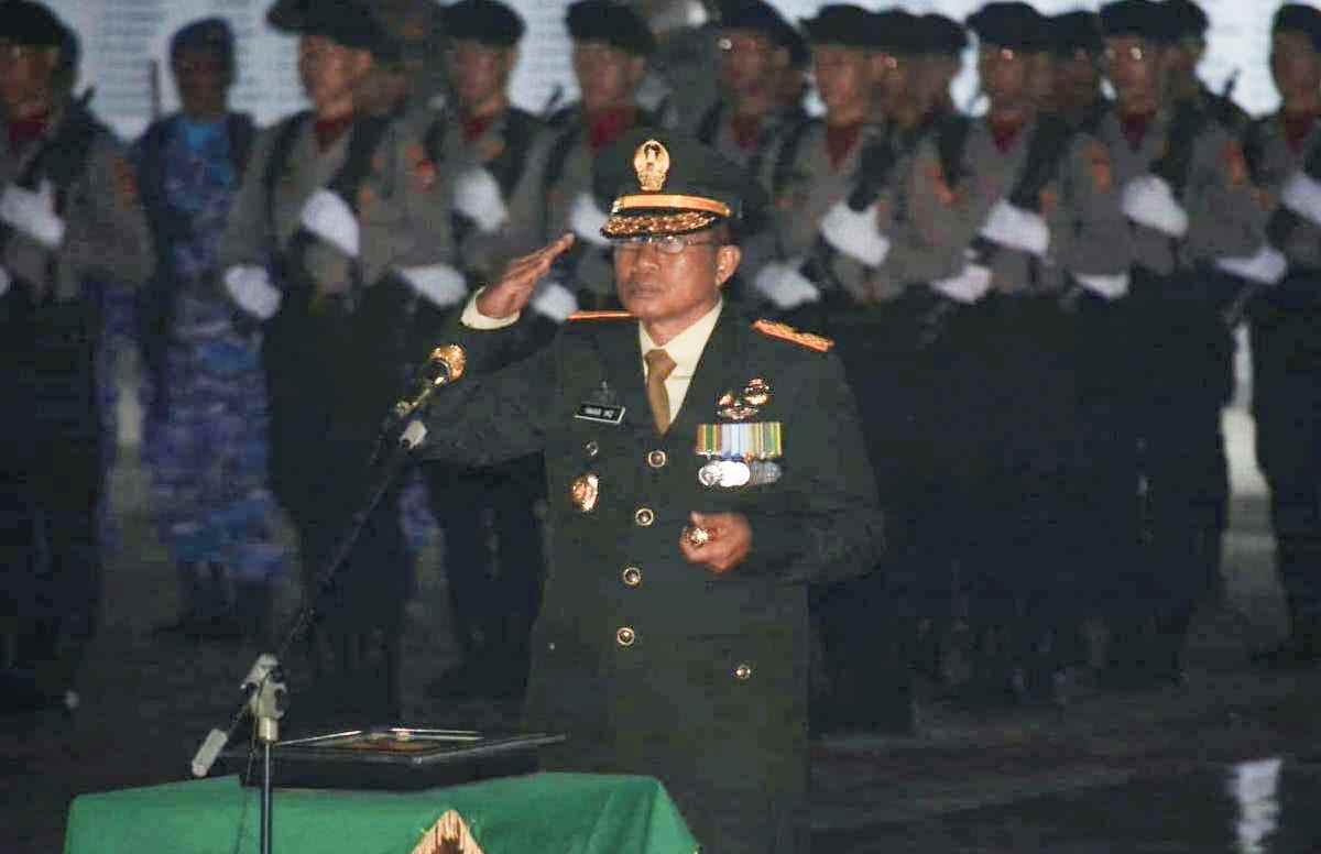 HUT Kemerdekaan RI Ke-78, Danrem Pimpin Upacara Apel Kehormatan dan Renungan Suci HUT Kemerdekaan RI Ke-78, Danrem Pimpin Upacara Apel Kehormatan dan Renungan Suci