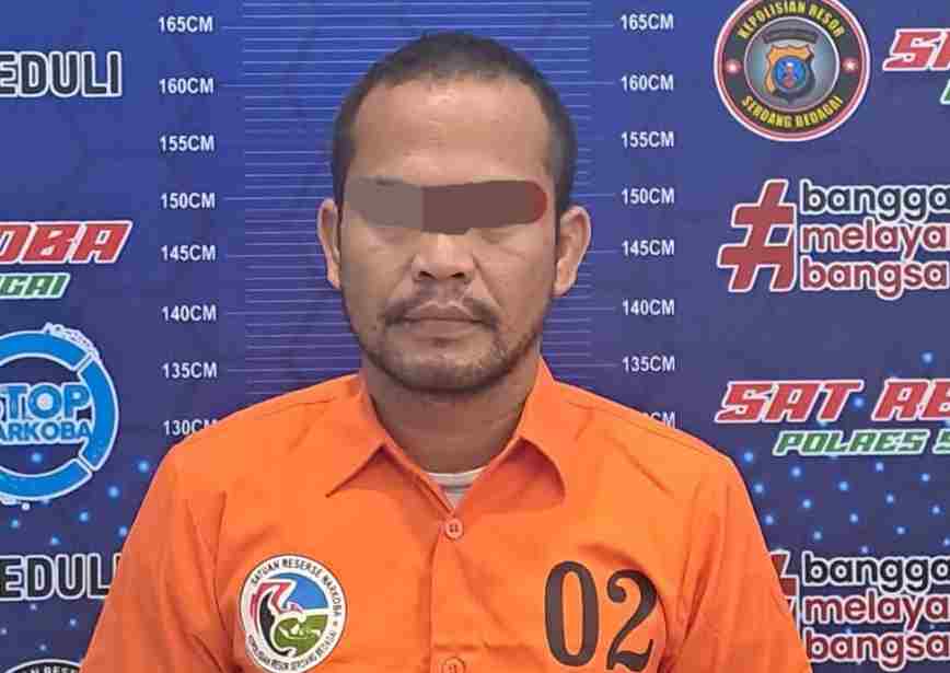 Satnarkoba Polres Sergai Amankan Tersangka Pengedar Narkotika Sabu Satnarkoba Polres Sergai Amankan Tersangka Pengedar Narkotika Sabu