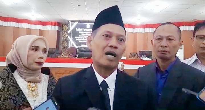 Aidil Fitri Membantah Terkait Dirinya Dituduh Jadi Mafia Tanah Milik Warga Desa Burai Aidil Fitri Membantah Terkait Dirinya Dituduh Jadi Mafia Tanah Milik Warga Desa Burai