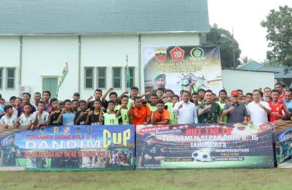 Bupati Serdang Bedagai Dukung Turnamen U-15 Dandim Cup dalam Rangka HUT TNI ke-78 Bupati Serdang Bedagai Dukung Turnamen U-15 Dandim Cup dalam Rangka HUT TNI ke-78
