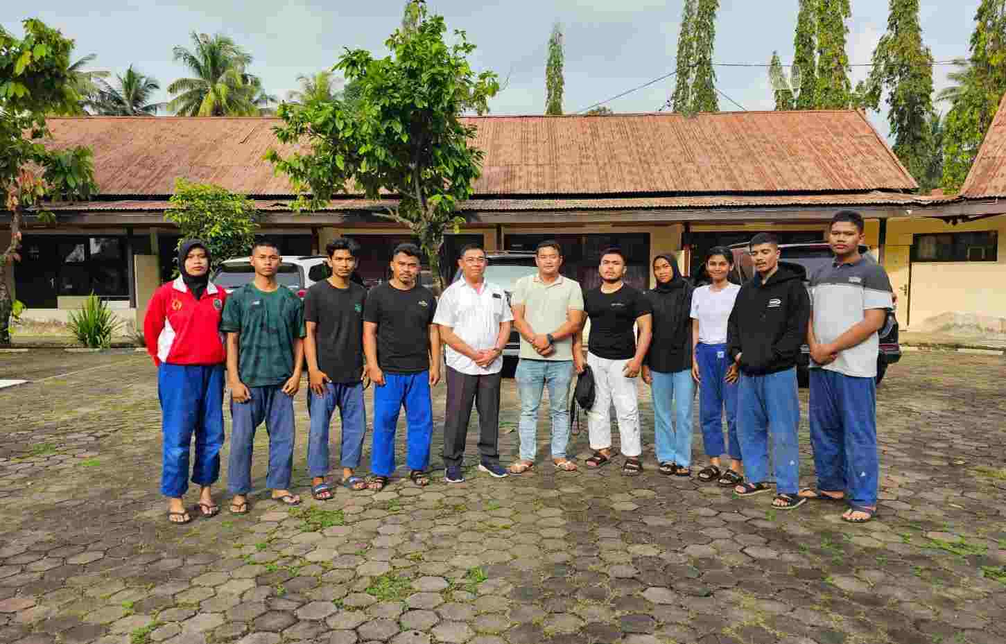 Utusan Judo Pasaman, Diana Nurman Bersama Dua Rekan Tampil Dipiala Kasad Utusan Judo Pasaman, Diana Nurman Bersama Dua Rekan Tampil Dipiala Kasad