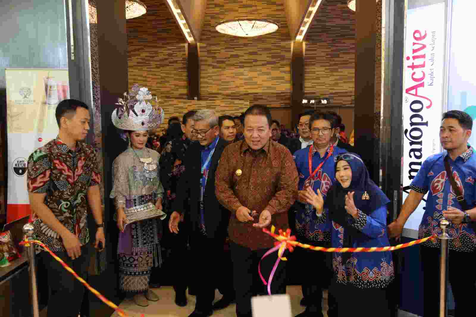 Gubernur Arinal Buka Konferensi Kerja XVII Perhimpunan Dokter Paru Indonesia Gubernur Arinal Buka Konferensi Kerja XVII Perhimpunan Dokter Paru Indonesia