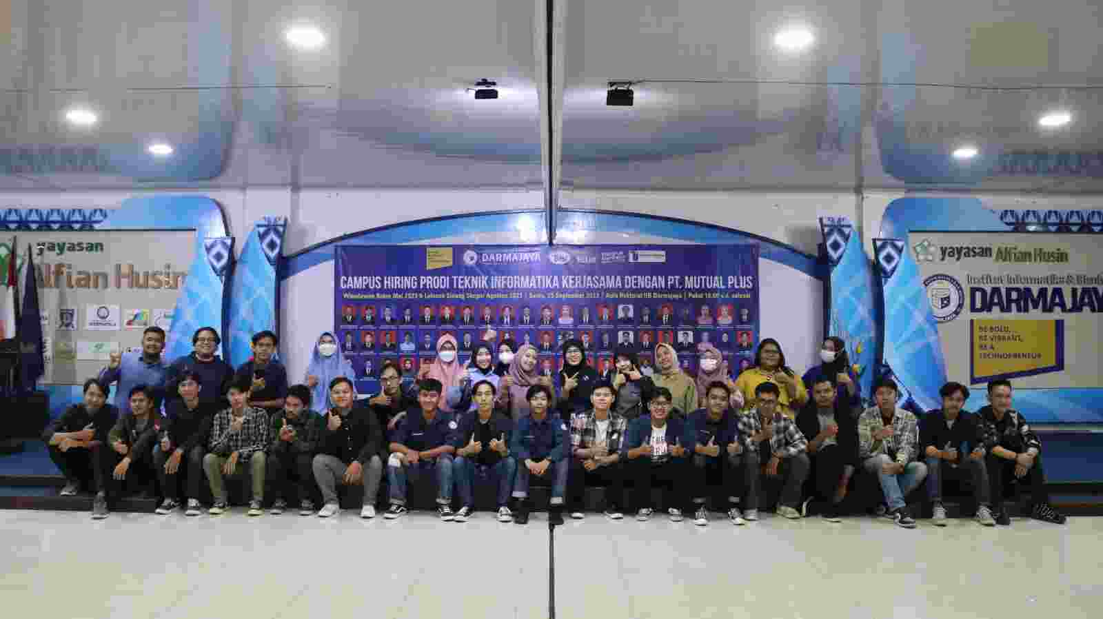 Jurusan TI Darmajaya Gelar Campus Hiring untuk Alumni dan Para Lulusan Sidang Skripsi Agustus 2023 Jurusan TI Darmajaya Gelar Campus Hiring untuk Alumni dan Para Lulusan Sidang Skripsi Agustus 2023