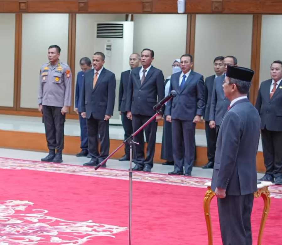 Lantik 4 Pejabat Pimpinan Tinggi Pratama, Pj. Gubernur DKI : Optimalkan Pelayanan Publik Lantik 4 Pejabat Pimpinan Tinggi Pratama, Pj. Gubernur DKI : Optimalkan Pelayanan Publik