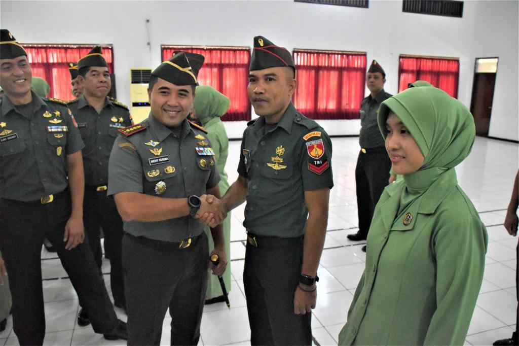 Jelang HUT Ke-78 TNI, 367 Prajurit Wijayakusuma Dapat Kenaikan Pangkat Jelang HUT Ke-78 TNI, 367 Prajurit Wijayakusuma Dapat Kenaikan Pangkat
