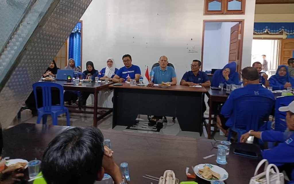 Demokrat Gelar Perayaan Maulid Nabi, Sabar AS dan Anggota DPRD Turut Hadir Demokrat Gelar Perayaan Maulid Nabi, Sabar AS dan Anggota DPRD Turut Hadir