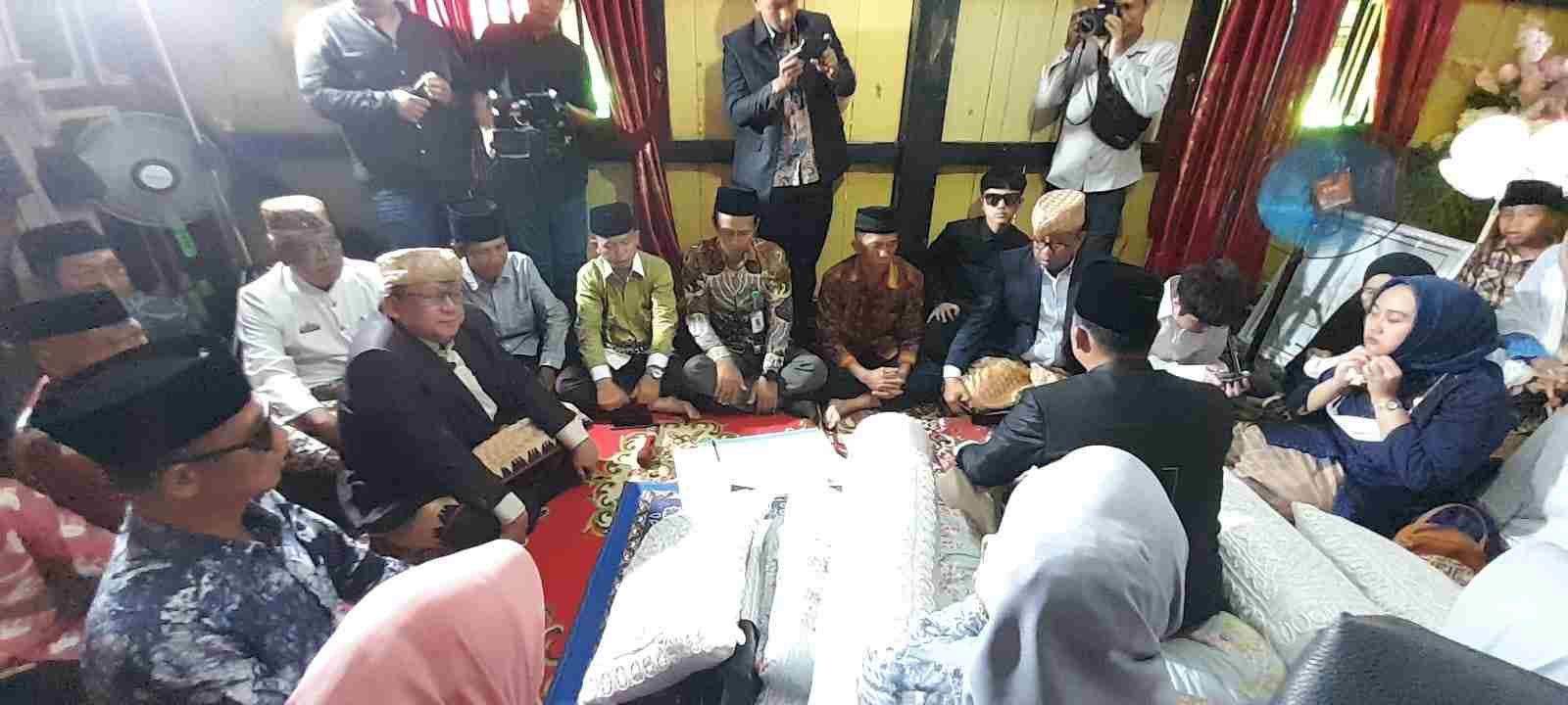 Deddy Amarullah Jadi Saksi Pernikahan Putri Azwar Yacub di Penaganratu, Lampura Deddy Amarullah Jadi Saksi Pernikahan Putri Azwar Yacub di Penaganratu, Lampura