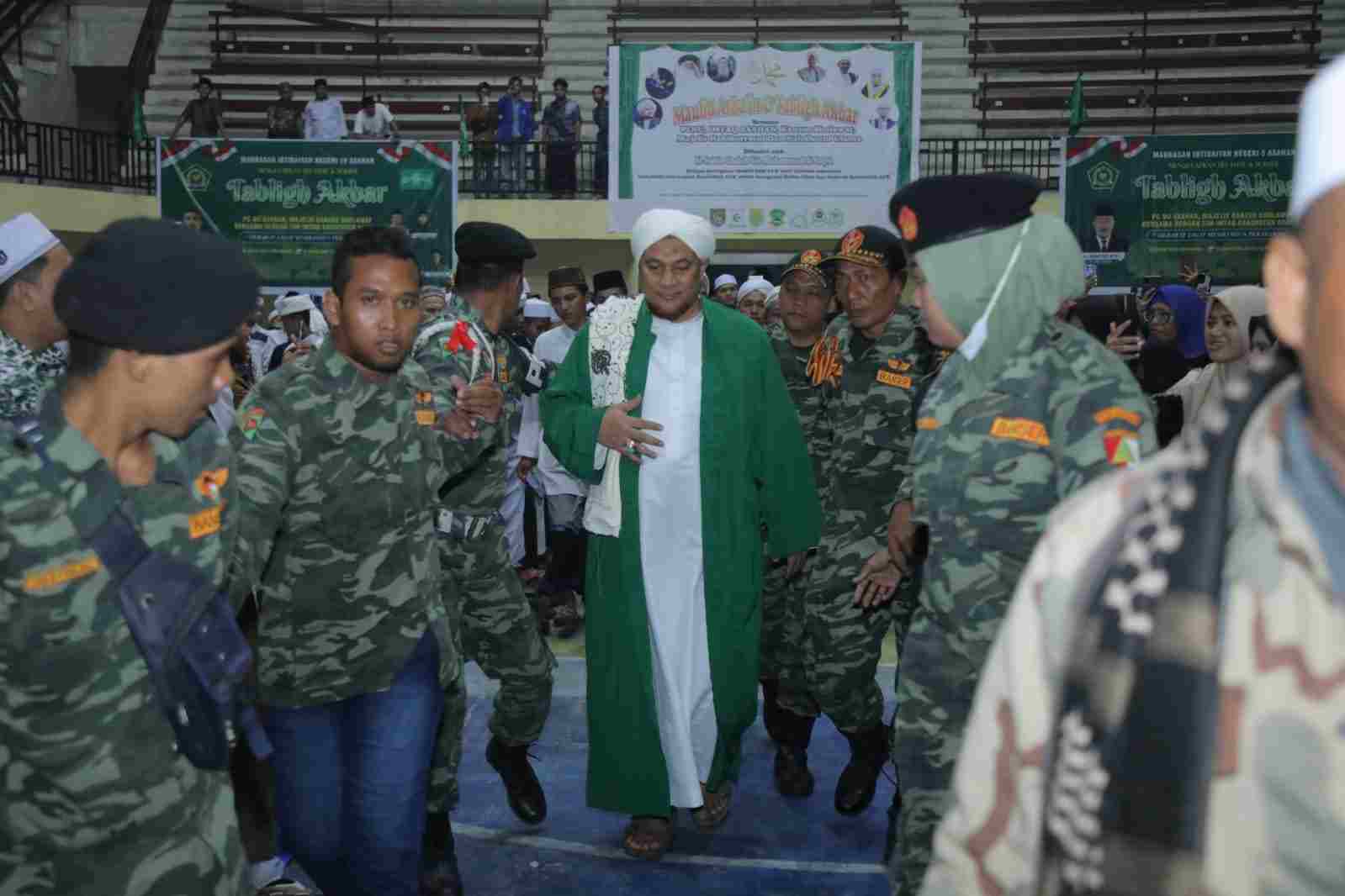 Sekda John Hardi Hadiri Tabligh Akbar PC NU Kabupaten Asahan Sekda John Hardi Hadiri Tabligh Akbar PC NU Kabupaten Asahan