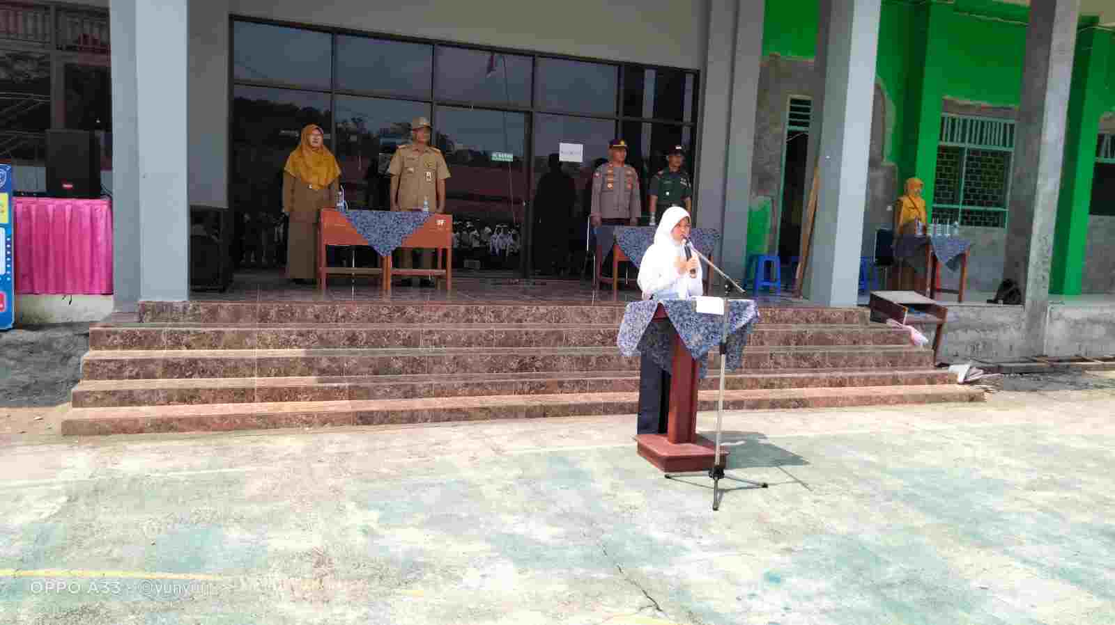 SMP Negeri 2 Kawunganten Deklarasi Anti Kekerasan dan Bullying di Sekolah SMP Negeri 2 Kawunganten Deklarasi Anti Kekerasan dan Bullying di Sekolah