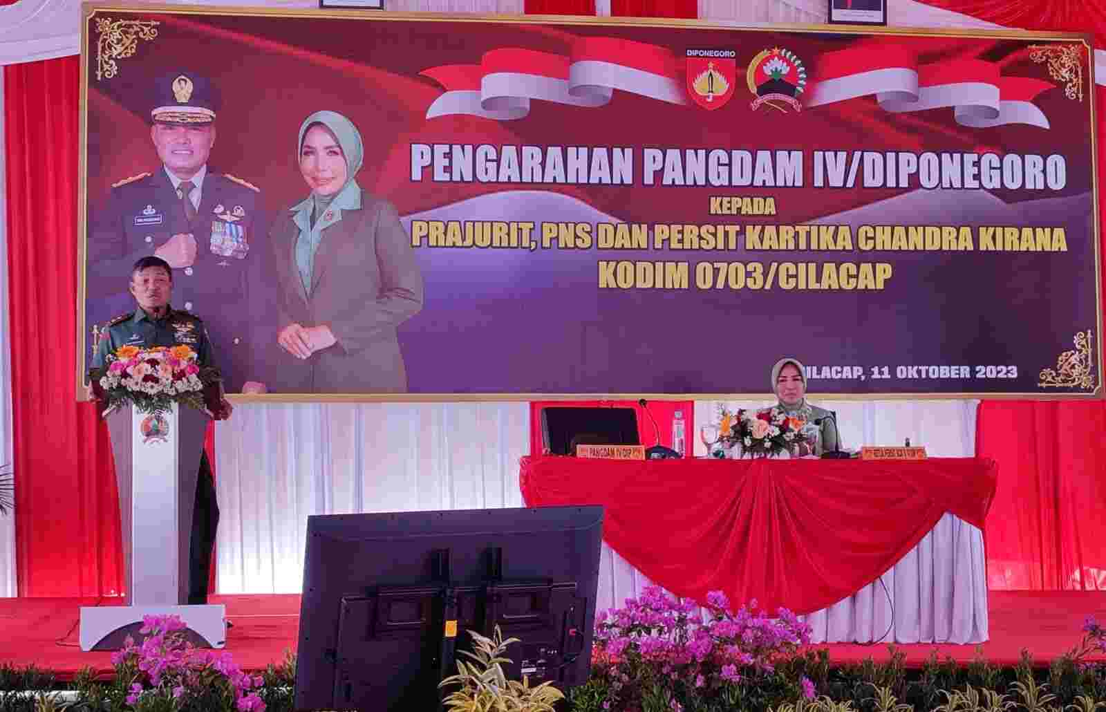 Kunjungi Kodim 0703/Cilacap, Pangdam IV/Diponegoro Tekankan Netralitas Pemilu Kunjungi Kodim 0703/Cilacap, Pangdam IV/Diponegoro Tekankan Netralitas Pemilu