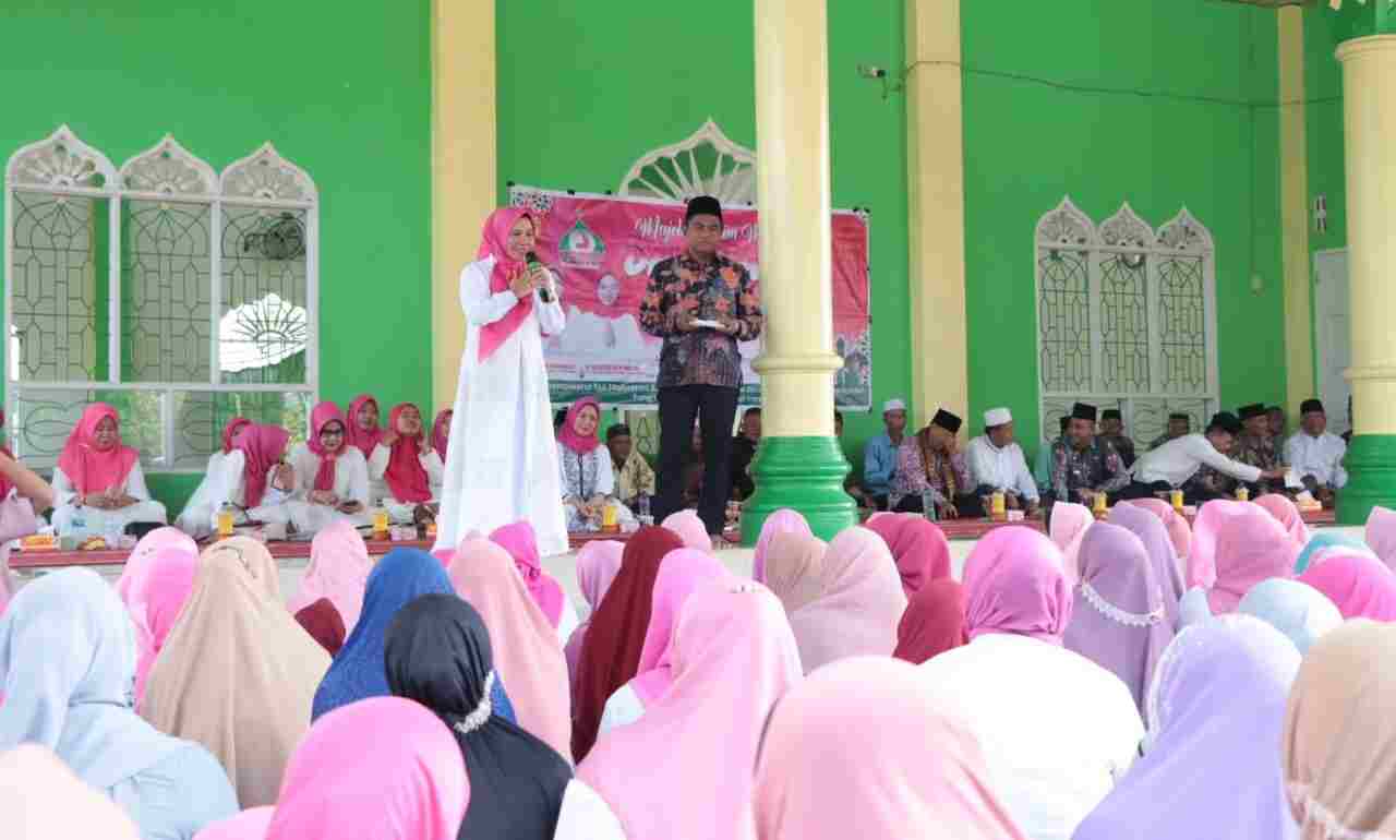 Bupati Sergai Rencanakan Pengajian MTMD Dirangkaikan dengan Sunat Massal Bupati Sergai Rencanakan Pengajian MTMD Dirangkaikan dengan Sunat Massal