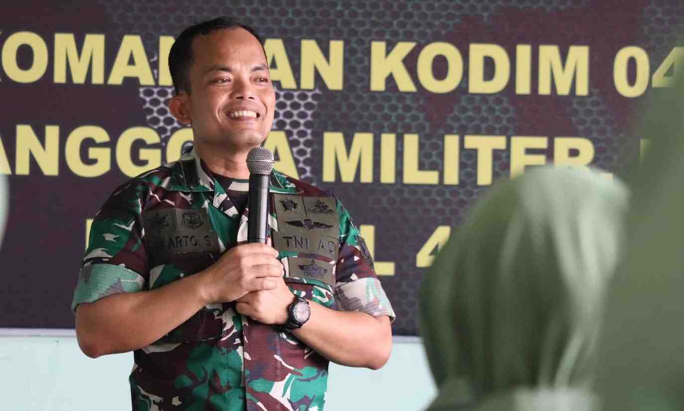 Kunker di Koramil Jajaran, Dandim 0410/KBL Tegaskan Prajurit Jaga Netralitas TNI Kunker di Koramil Jajaran, Dandim 0410/KBL Tegaskan Prajurit Jaga Netralitas TNI