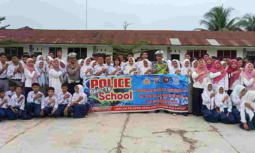 Polres Sergai Gelar “Police Go To School” di SMK Swasta Kartini Utama Sei Rampah Polres Sergai Gelar “Police Go To School” di SMK Swasta Kartini Utama Sei Rampah