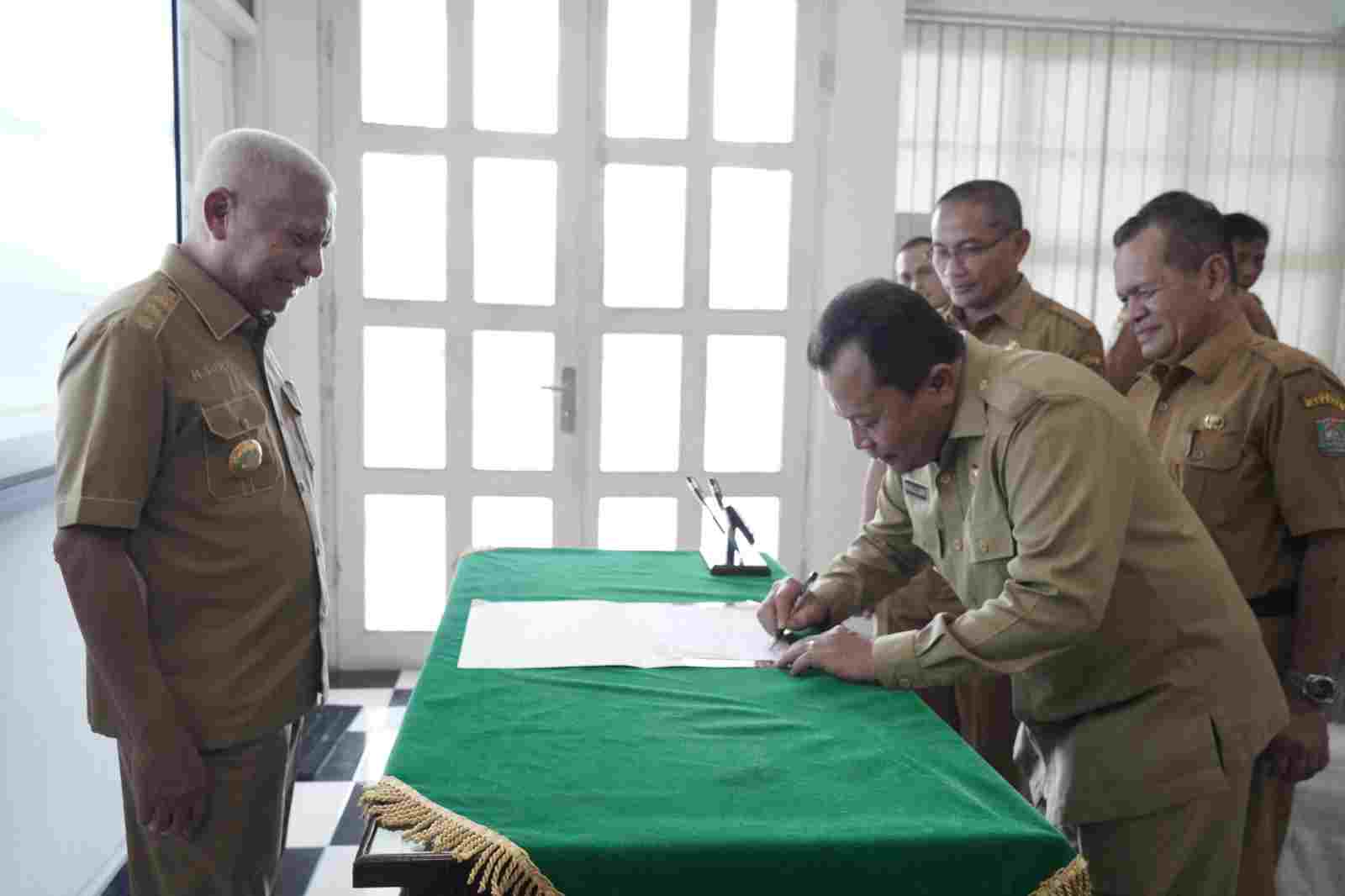 Wujudkan Takola Yang Baik, Penggunaan Aplikasi e-TPP Diharapkan Dapat Tingkatkan Kinerja PNS Wujudkan Takola Yang Baik, Penggunaan Aplikasi e-TPP Diharapkan Dapat Tingkatkan Kinerja PNS