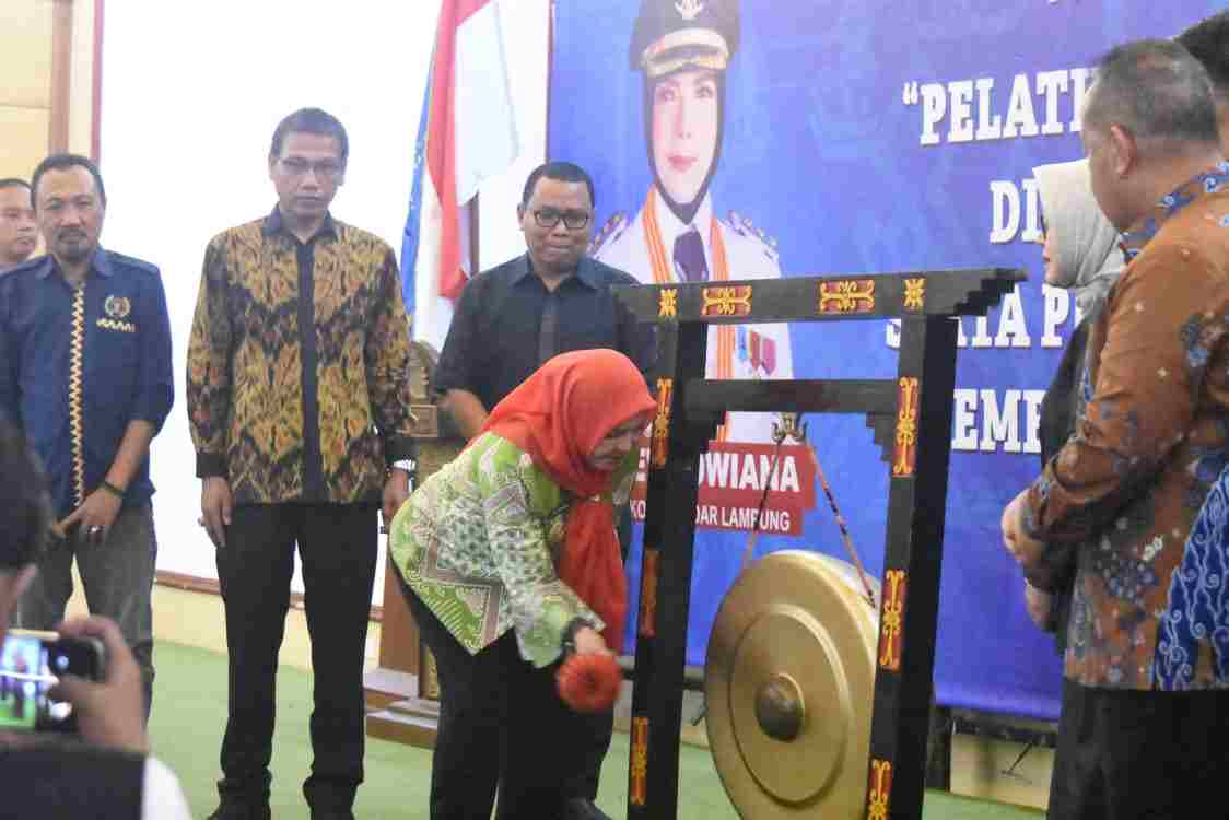 PWI Bersama Pemkot Bandarlampung Berikan Pelatihan IT untuk ASN PWI Bersama Pemkot Bandarlampung Berikan Pelatihan IT untuk ASN