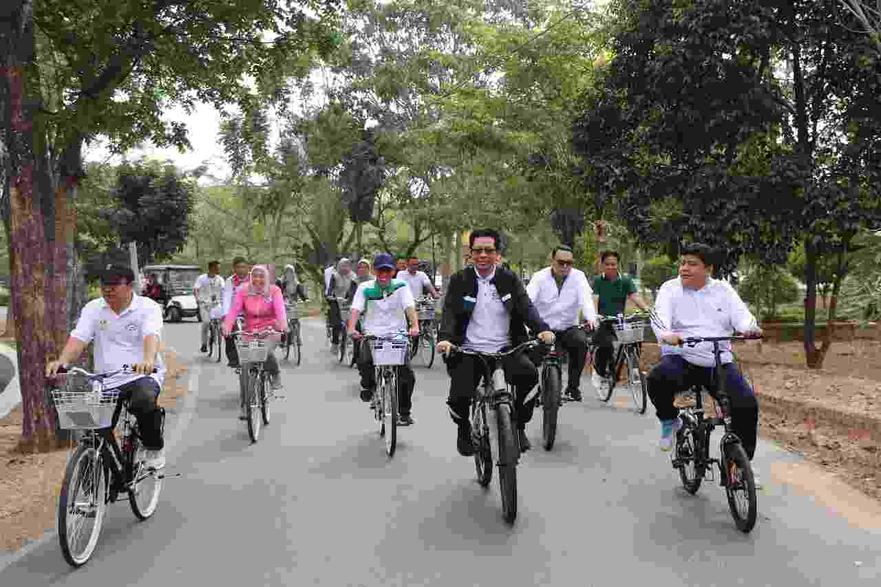 Ragam Aktivitas Jumat Sehat, Ramaikan Expo Hari Santri di UIN Raden Intan Ragam Aktivitas Jumat Sehat, Ramaikan Expo Hari Santri di UIN Raden Intan