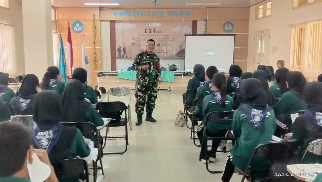 Babinsa Koramil 410-06 Kedaton Bekali Mahasiswa Unila Materi Navrat Babinsa Koramil 410-06 Kedaton Bekali Mahasiswa Unila Materi Navrat