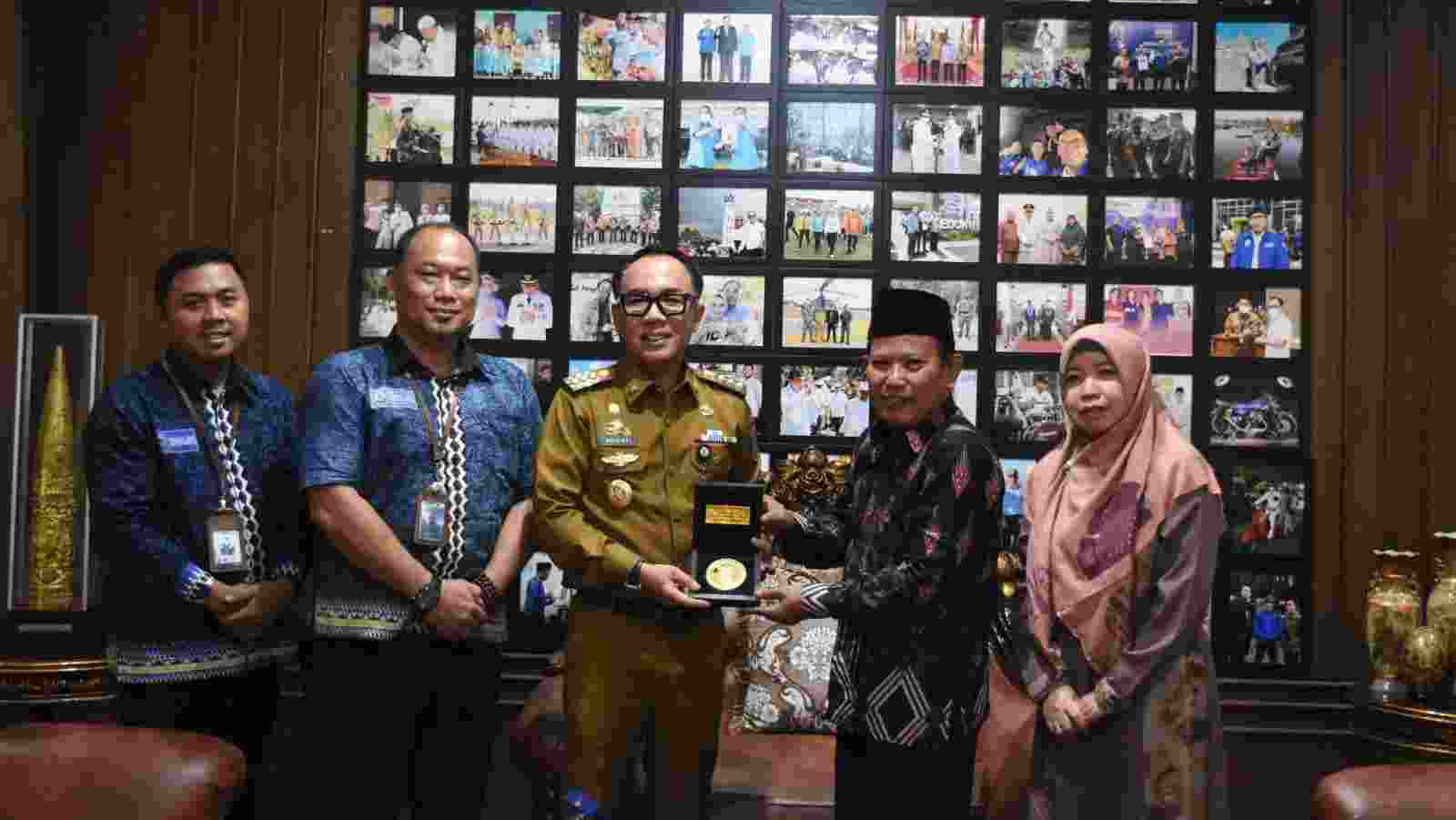 Bupati Way Kanan Siap Implementasikan Kerjasama IIB Darmajaya dalam Pengembangan SDM ASN Bupati Way Kanan Siap Implementasikan Kerjasama IIB Darmajaya dalam Pengembangan SDM ASN