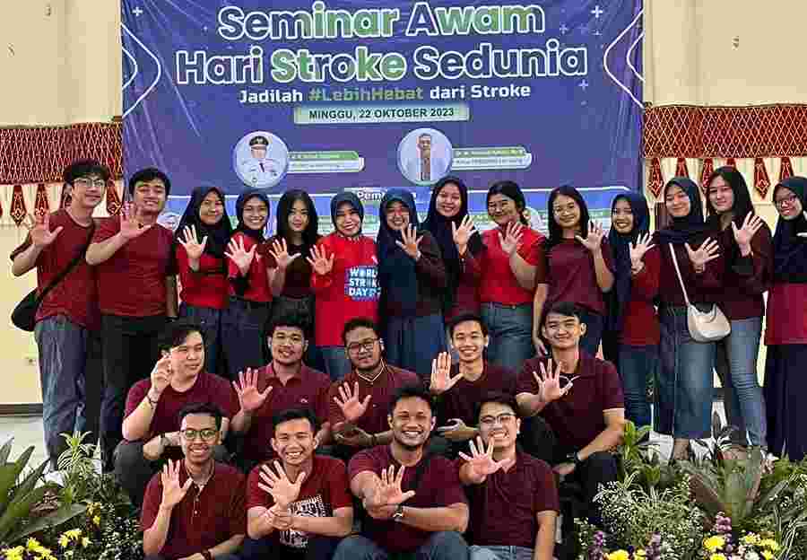 Perdosni Adakan Seminar Awam, dr.Zam: Memberikan Manfaat bagi Penderita Stroke Perdosni Adakan Seminar Awam, dr.Zam: Memberikan Manfaat bagi Penderita Stroke