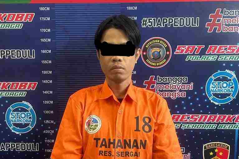 Satres Narkoba Sergai Berhasil Ungkap Kasus, Terduga Tersangka Sabu 0.25 Gram Ditangkap Satres Narkoba Sergai Berhasil Ungkap Kasus, Terduga Tersangka Sabu 0.25 Gram Ditangkap