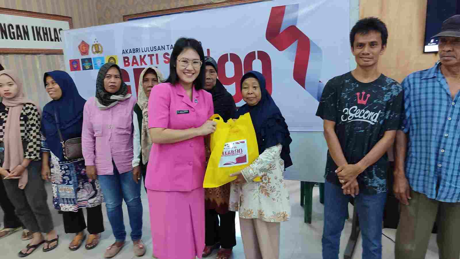 Bakti Sosial Akabri 1990, Polres Tebing Tinggi Bagikan 500 Paket Sembako Bakti Sosial Akabri 1990, Polres Tebing Tinggi Bagikan 500 Paket Sembako